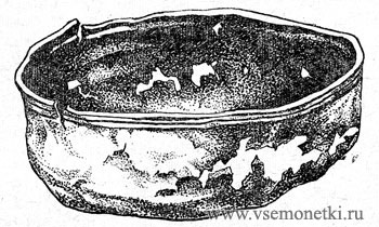 Бронзовая чаша найденная в Московском Кремле. XII век